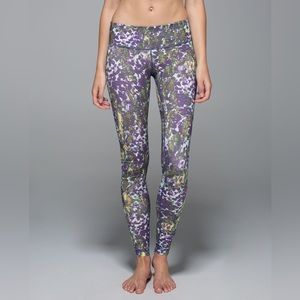 Lululemon Wunder Under Pant *Full-On Luxtreme
Floral Sport Backdrop Iris